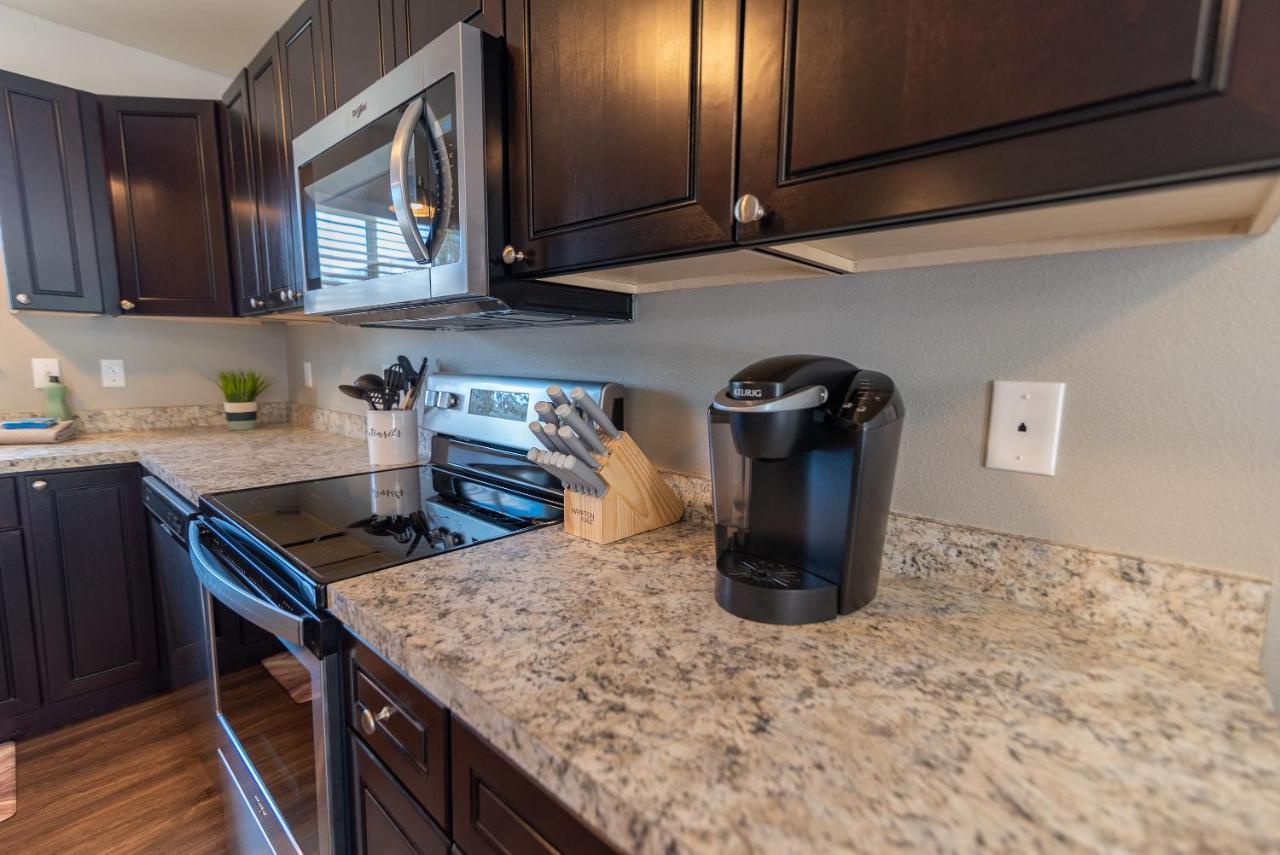 Susitna Suites Wasilla Bagian luar foto