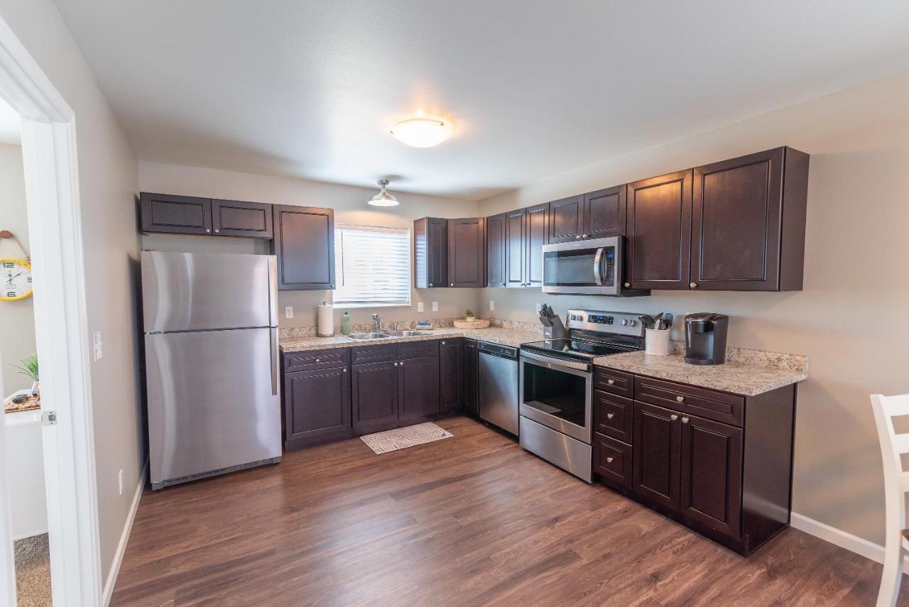 Susitna Suites Wasilla Bagian luar foto