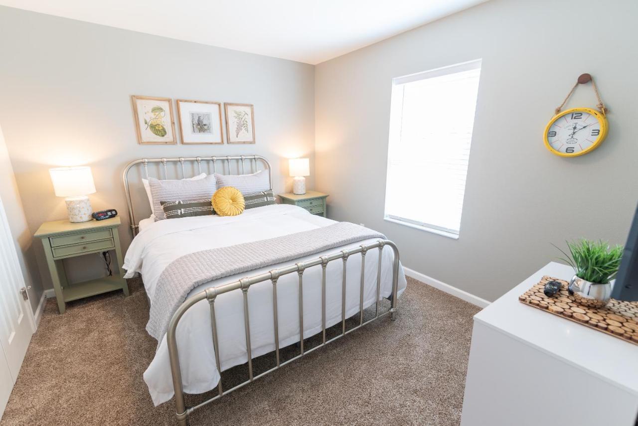 Susitna Suites Wasilla Bagian luar foto