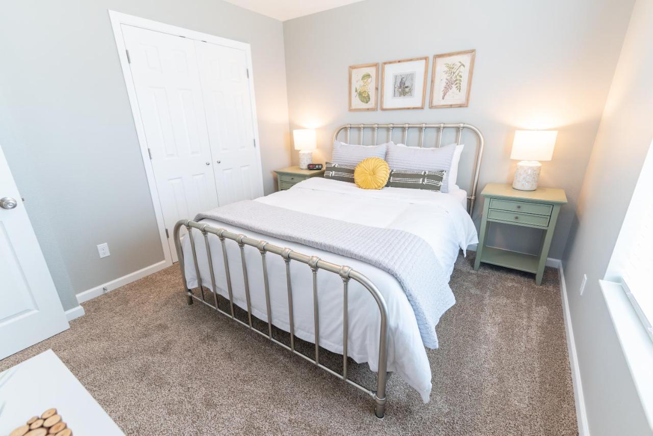 Susitna Suites Wasilla Bagian luar foto