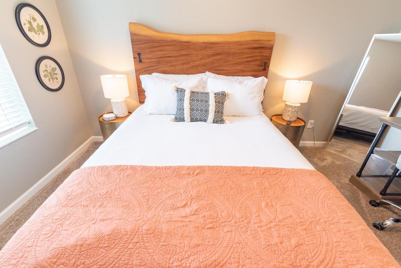 Susitna Suites Wasilla Bagian luar foto