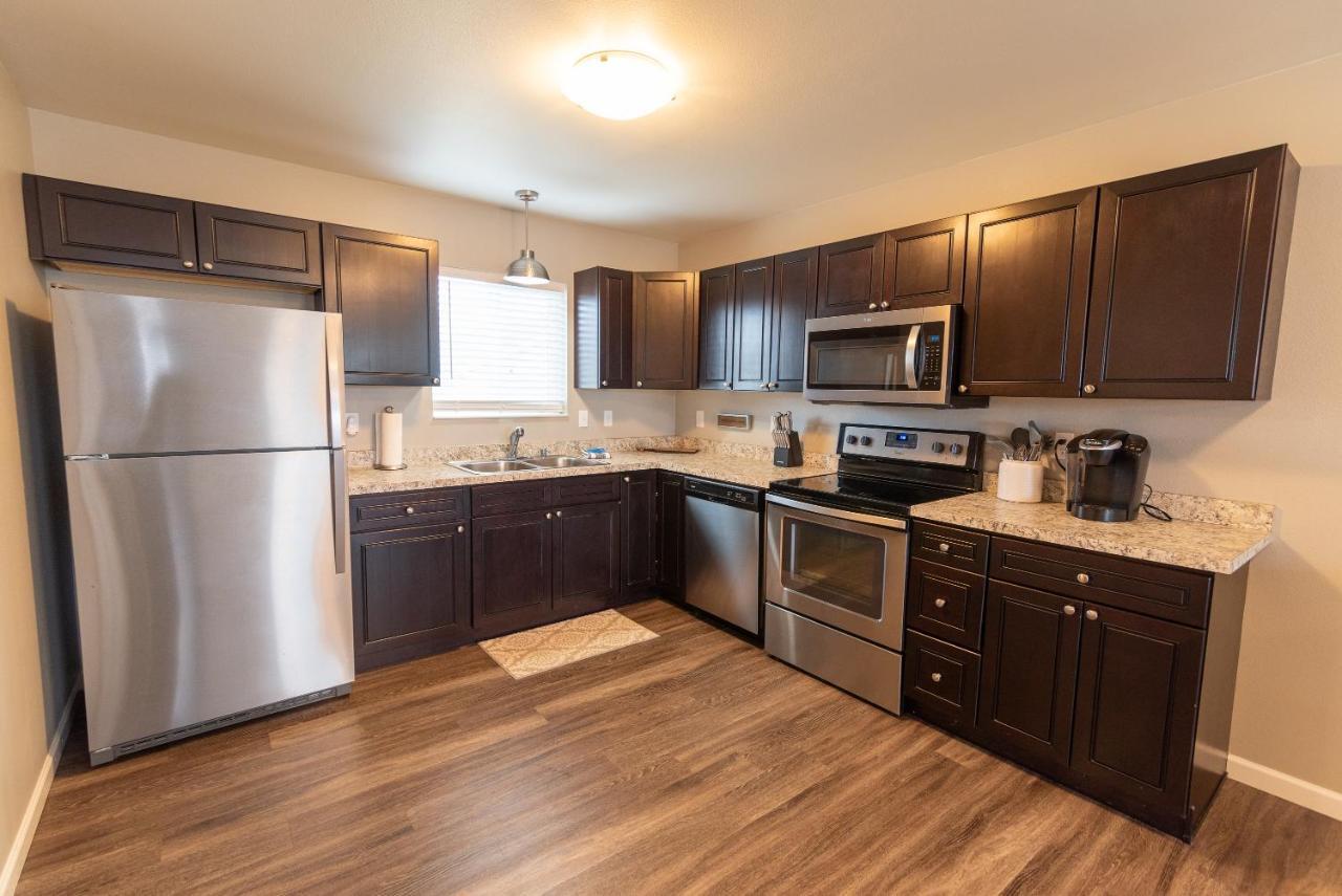 Susitna Suites Wasilla Bagian luar foto
